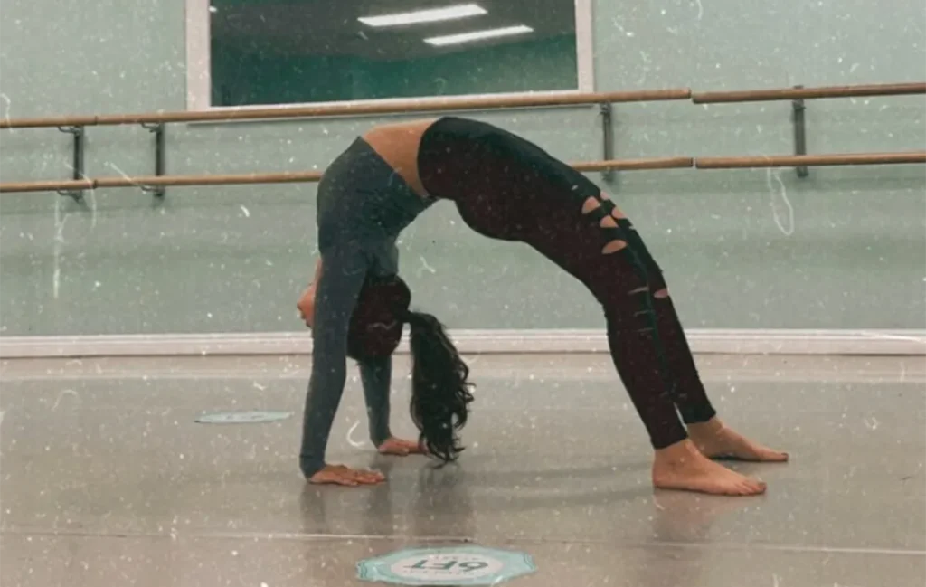 Jazmin Lauren Yoga