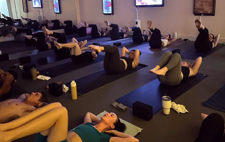 Amore Movement Collective (Yogamore)