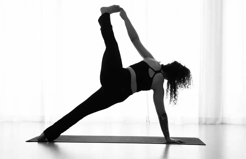 Black Swan Yoga – Old Town